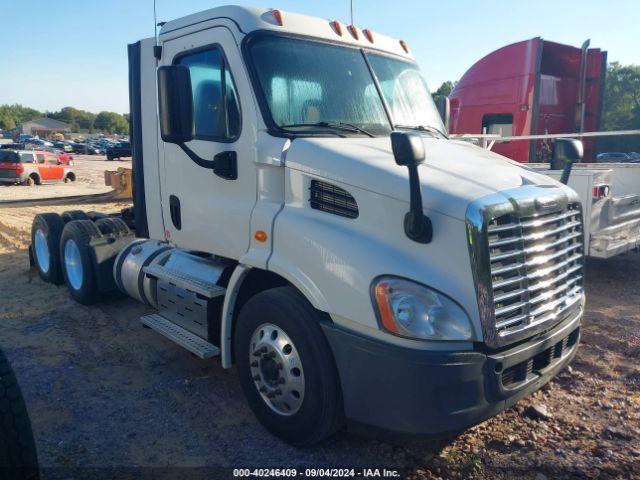  Salvage Freightliner Cascadia 113