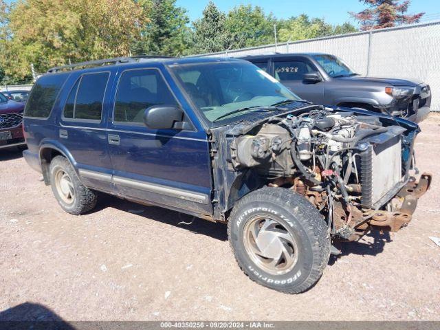  Salvage Chevrolet Blazer