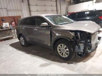  Salvage Kia Sorento