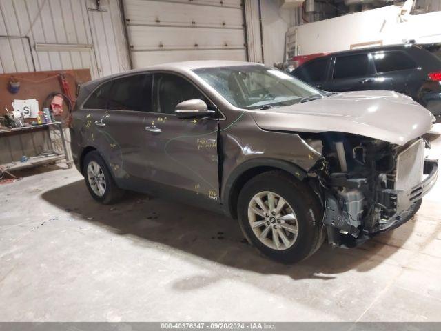  Salvage Kia Sorento