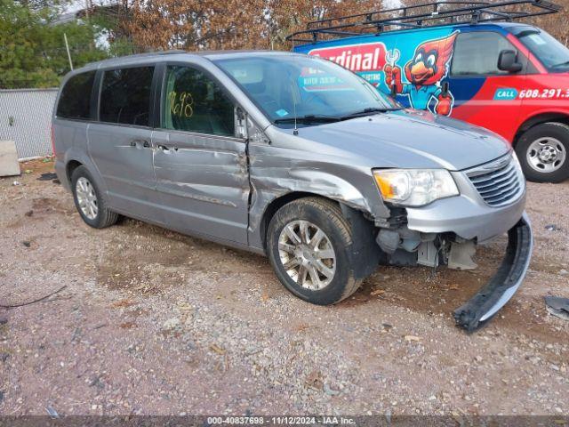  Salvage Chrysler Town & Country