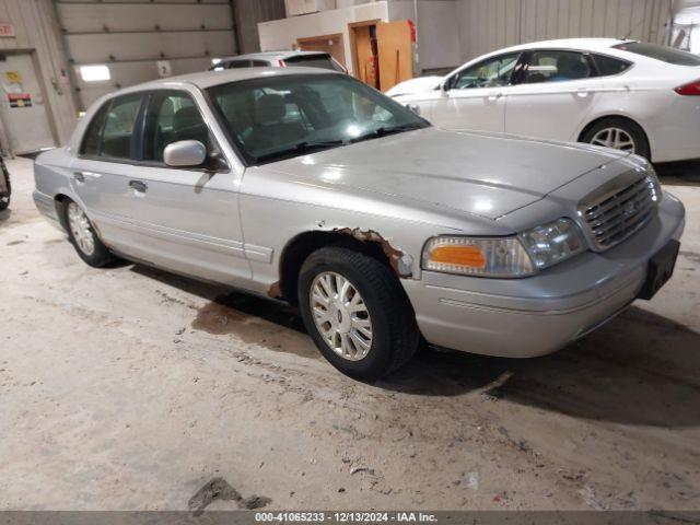  Salvage Ford Crown Victoria