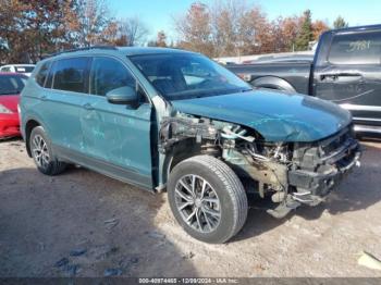  Salvage Volkswagen Tiguan