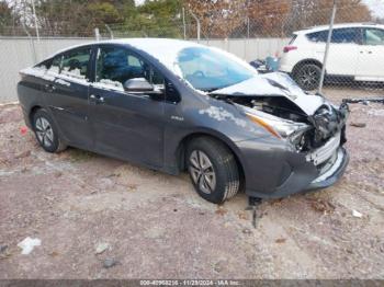  Salvage Toyota Prius