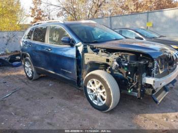  Salvage Jeep Cherokee