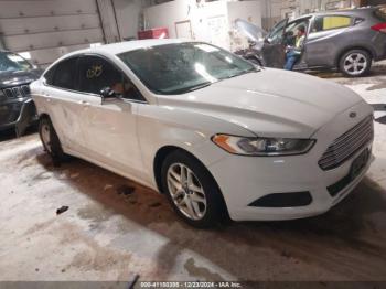  Salvage Ford Fusion