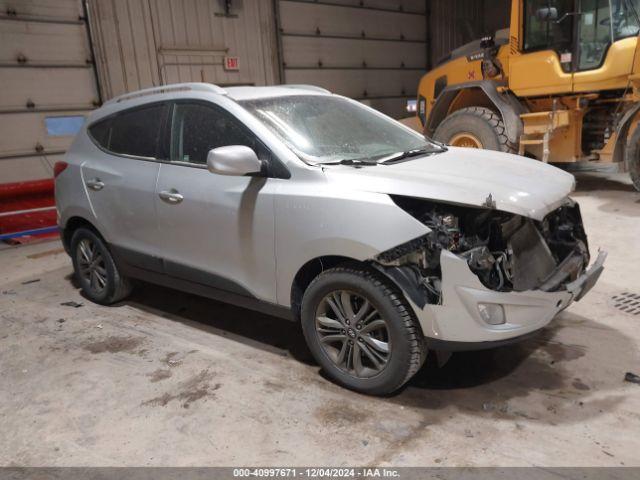  Salvage Hyundai TUCSON