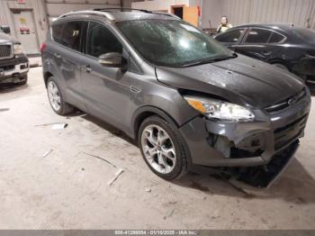  Salvage Ford Escape