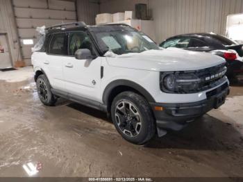  Salvage Ford Bronco