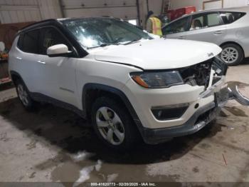  Salvage Jeep Compass