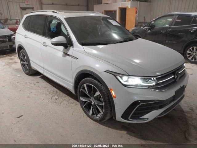  Salvage Volkswagen Tiguan