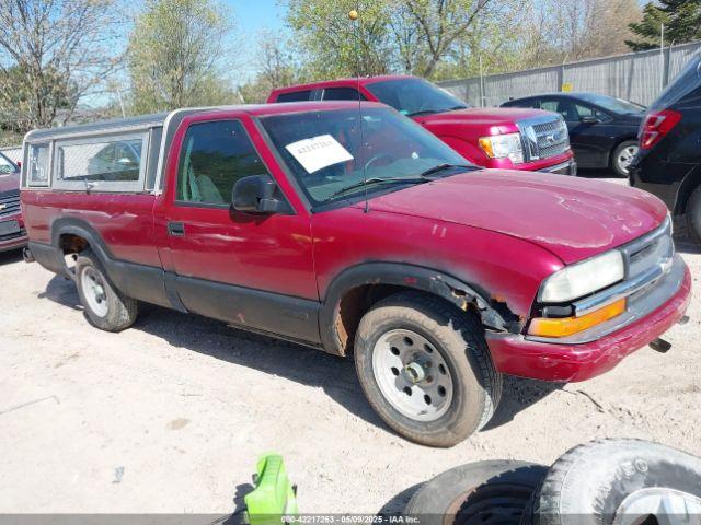  Salvage Chevrolet S-10