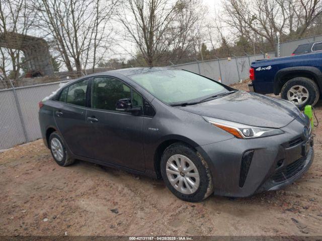 Salvage Toyota Prius