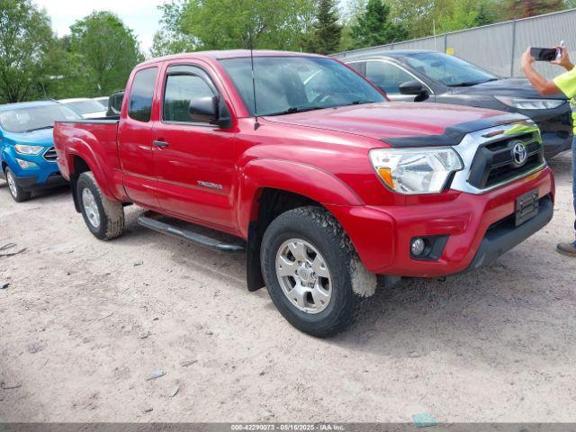  Salvage Toyota Tacoma