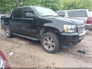  Salvage Chevrolet Avalanche 1500