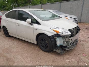  Salvage Toyota Prius