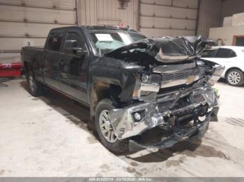  Salvage Chevrolet Silverado 2500