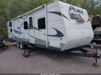  Salvage Palomino Puma Travel Trailer