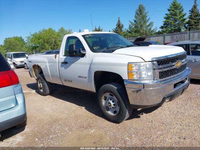  Salvage Chevrolet Silverado 2500