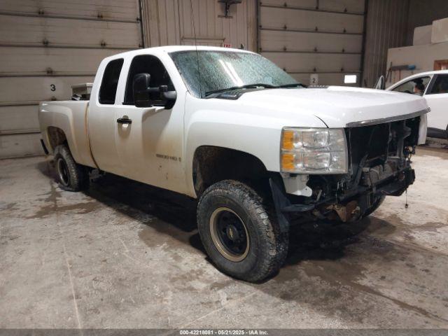  Salvage Chevrolet Silverado 2500