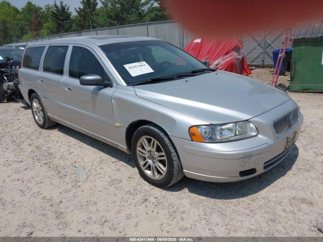  Salvage Volvo V70
