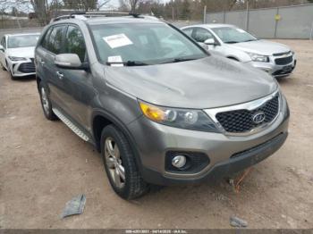  Salvage Kia Sorento