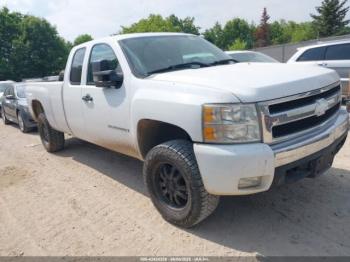  Salvage Chevrolet Silverado 1500
