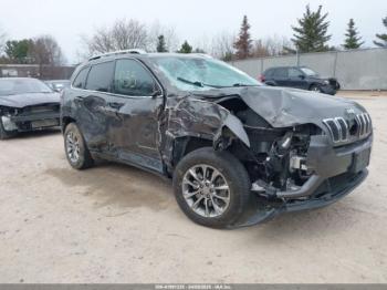  Salvage Jeep Cherokee