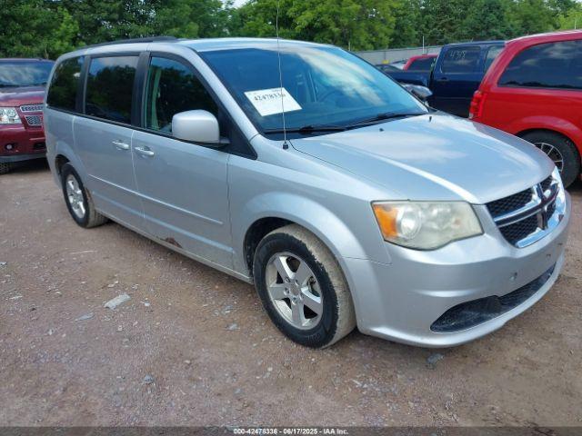  Salvage Dodge Grand Caravan