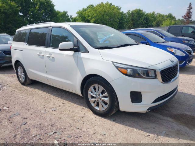  Salvage Kia Sedona
