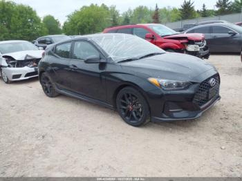  Salvage Hyundai VELOSTER