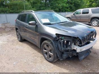  Salvage Jeep Cherokee
