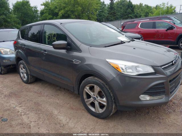  Salvage Ford Escape