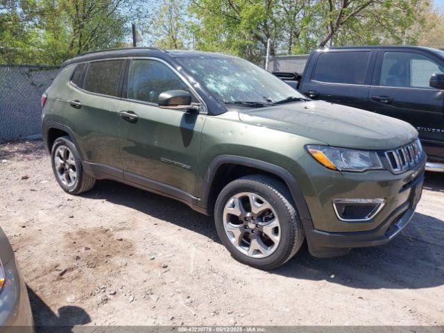  Salvage Jeep Compass