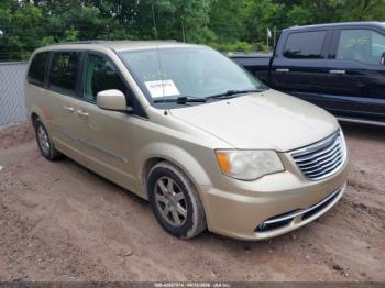  Salvage Chrysler Town & Country