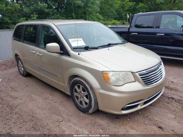  Salvage Chrysler Town & Country