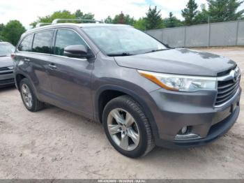  Salvage Toyota Highlander