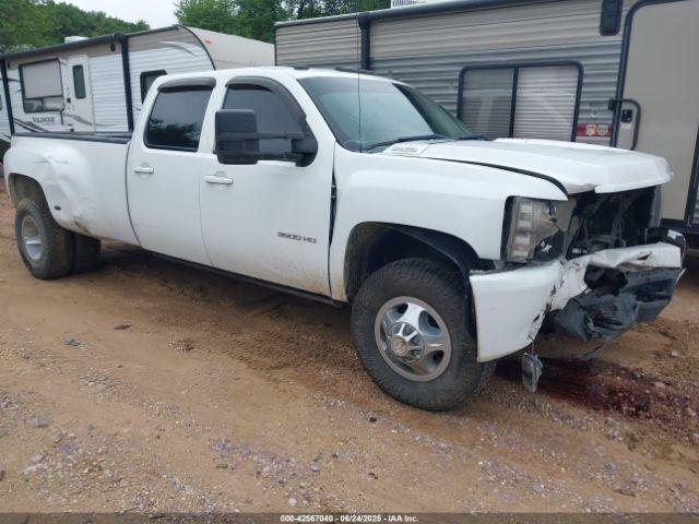  Salvage Chevrolet Silverado 3500