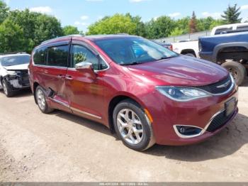  Salvage Chrysler Pacifica