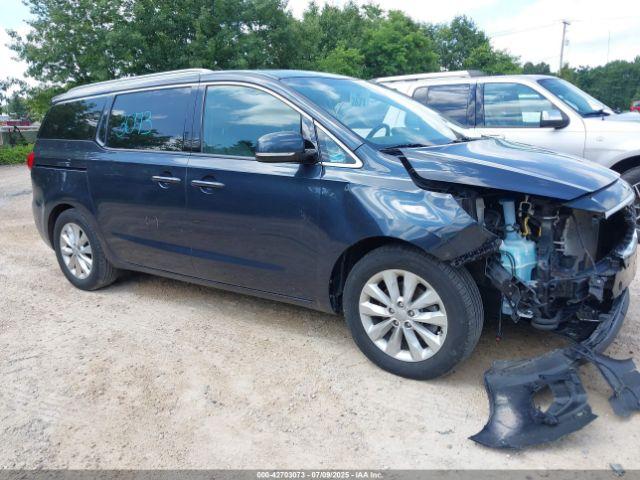  Salvage Kia Sedona