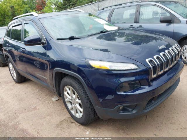  Salvage Jeep Cherokee