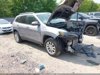  Salvage Jeep Cherokee