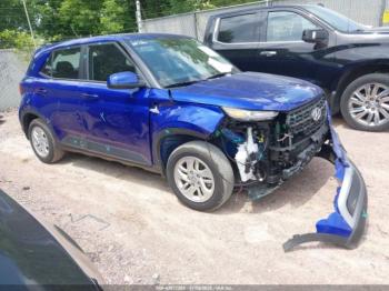  Salvage Hyundai VENUE
