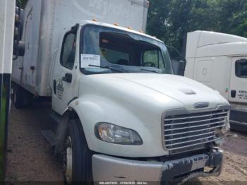  Salvage Freightliner M2