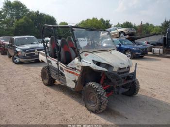  Salvage Kawasaki Krt800