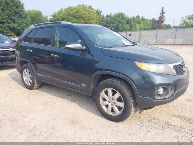  Salvage Kia Sorento