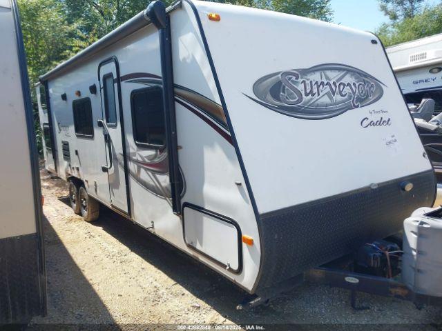  Salvage Forest River Surveyor Cadet 280bh Trav