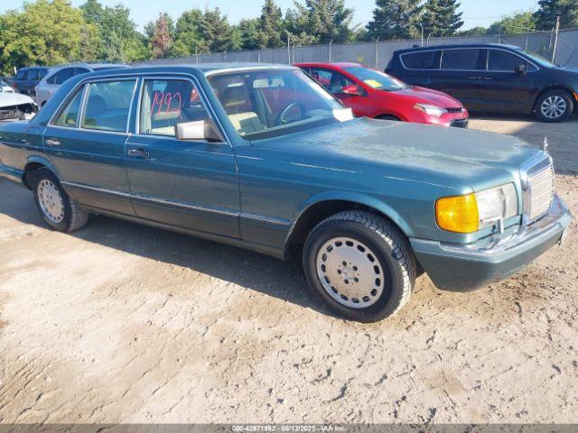  Salvage Mercedes-Benz 300