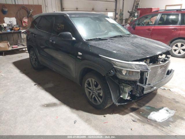  Salvage Kia Seltos
