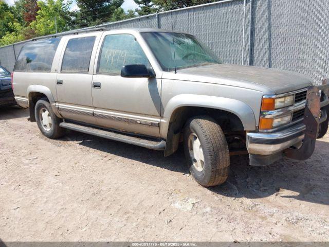  Salvage Chevrolet Suburban 1500